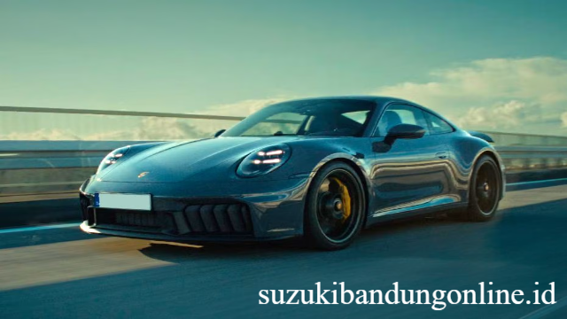 Menyelami Keunggulan dan Evolusi Porsche 911